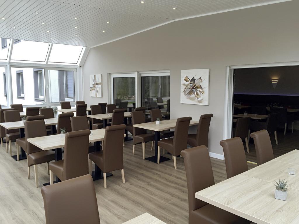 Hotel Am Quellberg Реклингхаузен Екстериор снимка