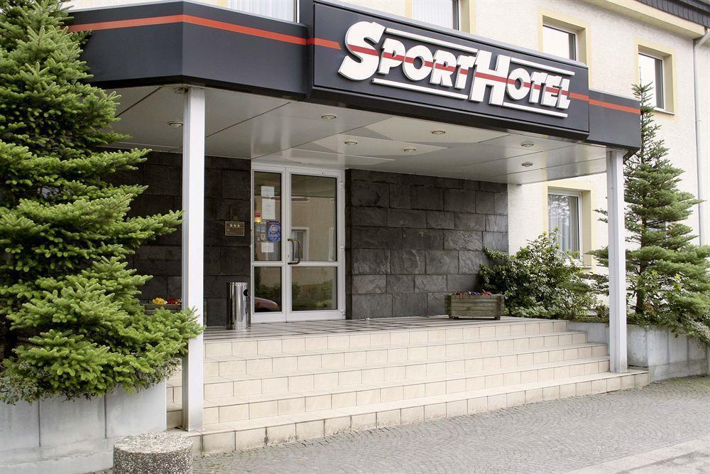 Hotel Am Quellberg Реклингхаузен Екстериор снимка