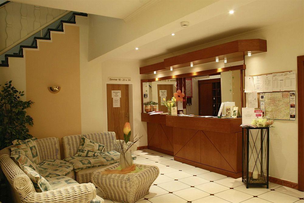 Hotel Am Quellberg Реклингхаузен Екстериор снимка